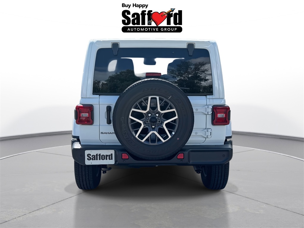 2025 Jeep Wrangler Sahara photo 6