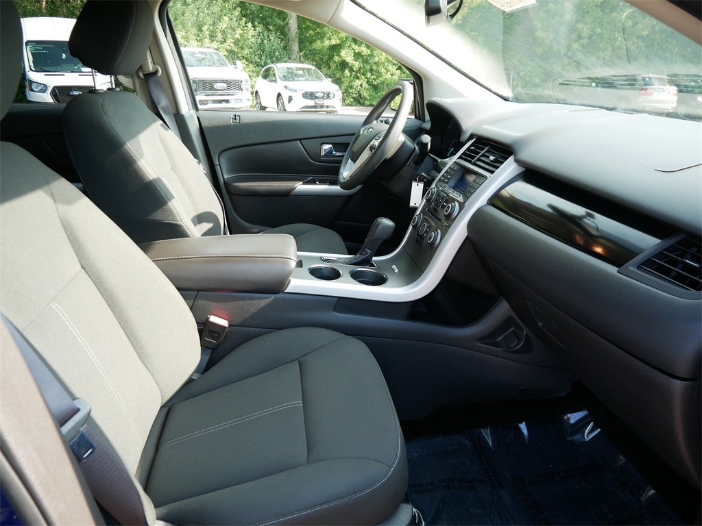 2014 Ford Edge SE photo 8