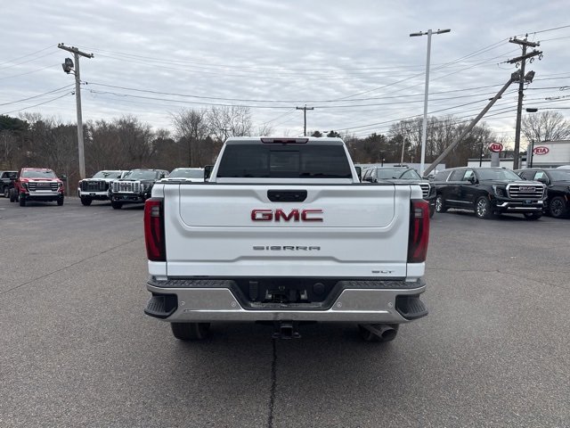 2026 Gmc Sierra 2500 HD SLT photo 4