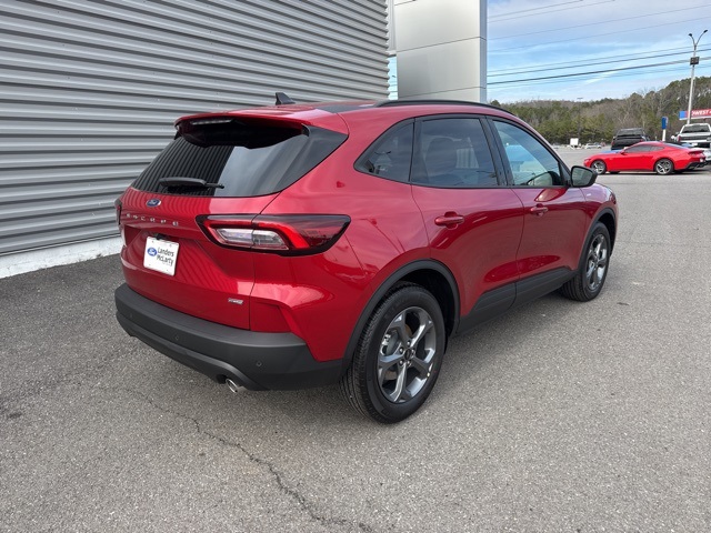 2025 Ford Escape ST-Line photo 3