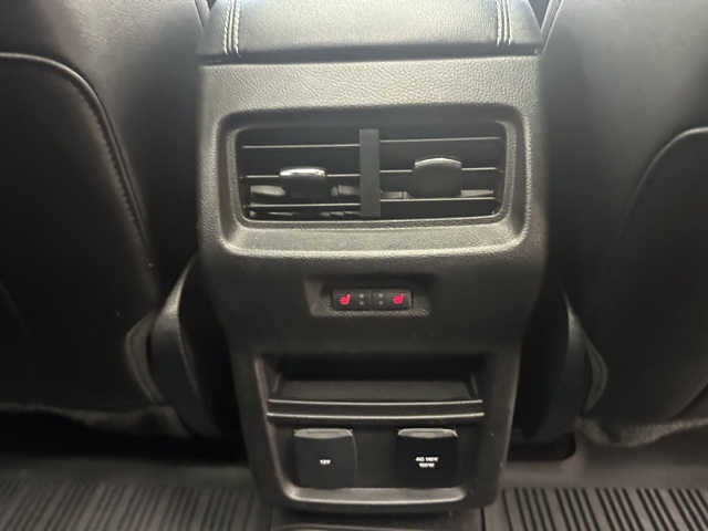 2020 Ford Edge ST photo 12