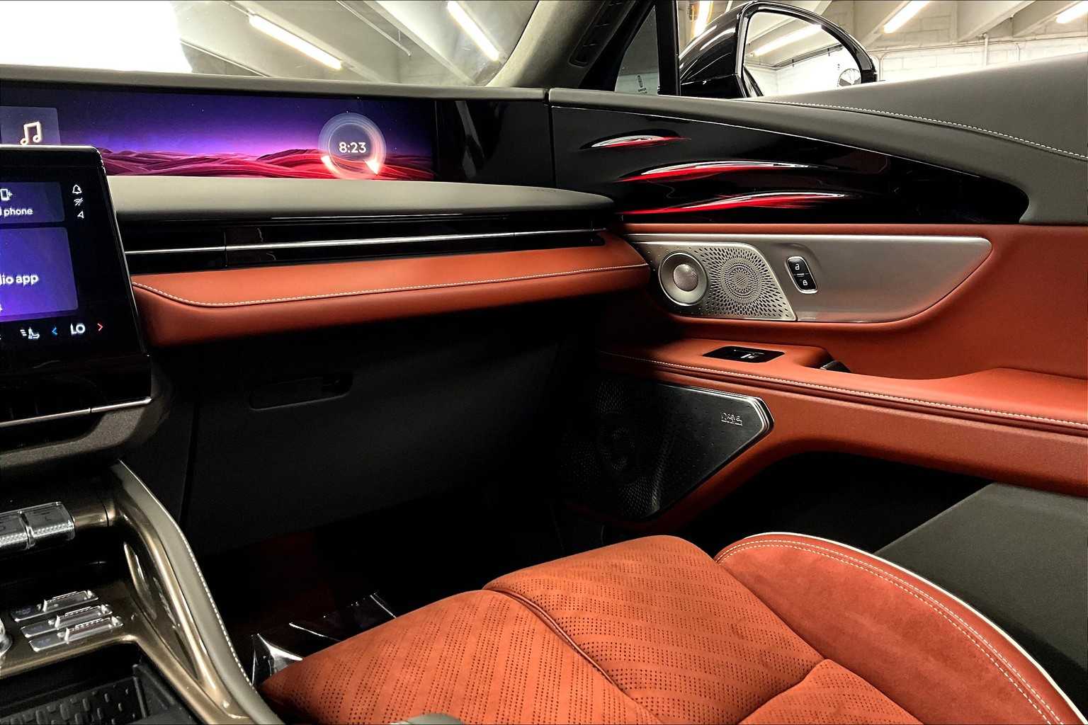 2024 Lincoln Nautilus Black Label photo 27