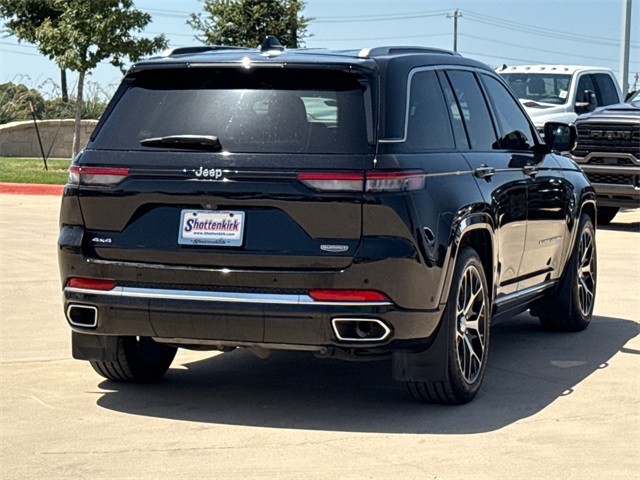 2023 Jeep Grand Cherokee Summit photo 9