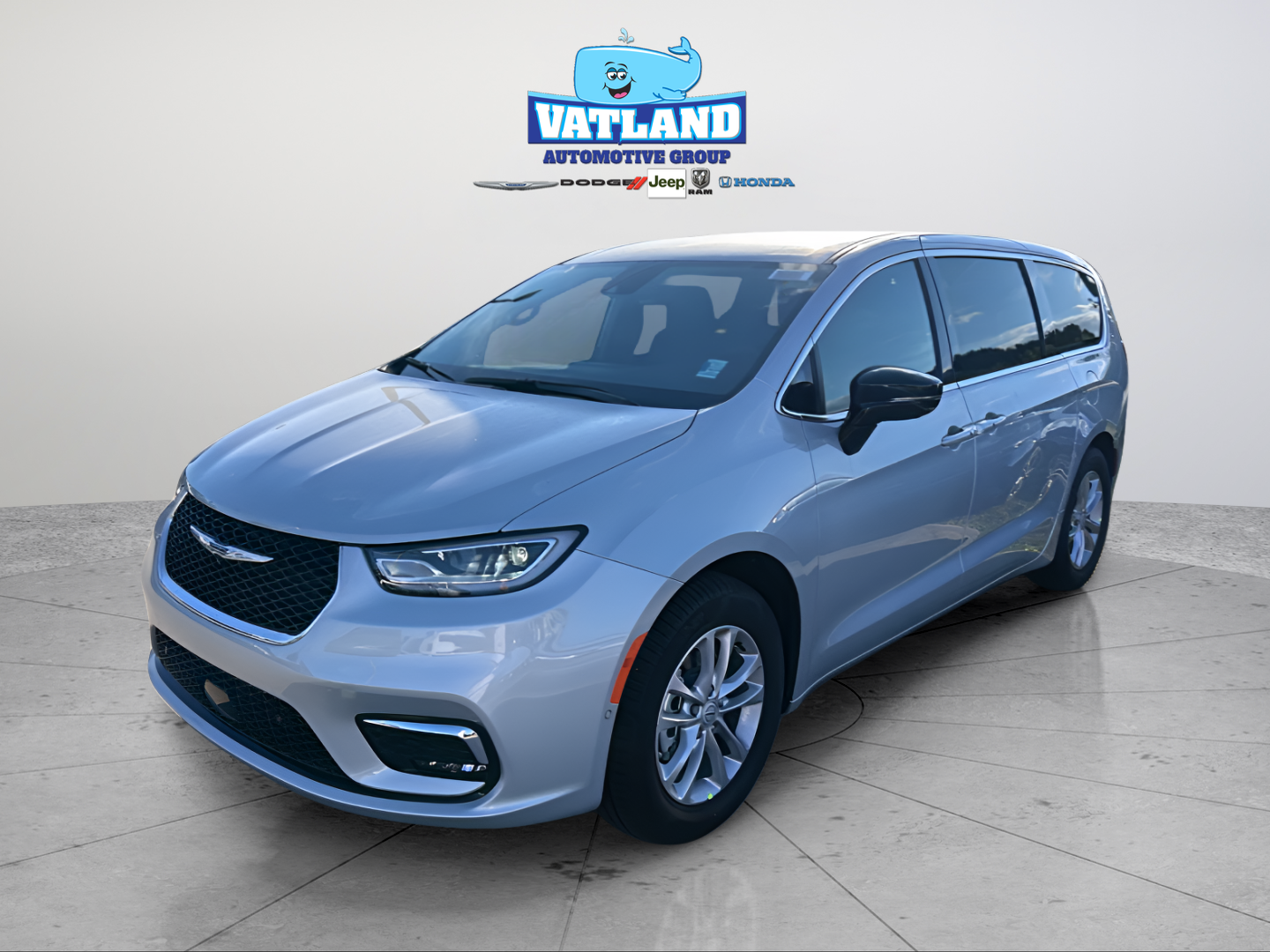 2026 Chrysler Pacifica Select's photo