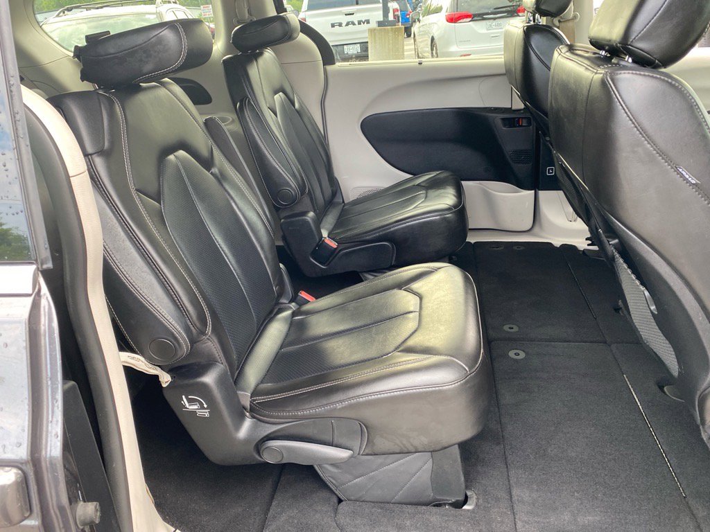 2021 Chrysler Voyager LXi photo 23