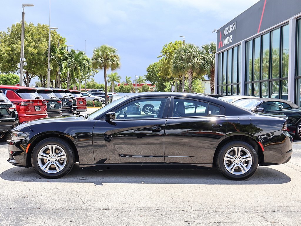 2022 Dodge Charger SXT photo 17