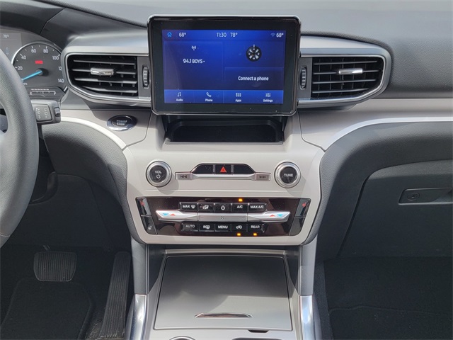 2023 Ford Explorer XLT photo 18