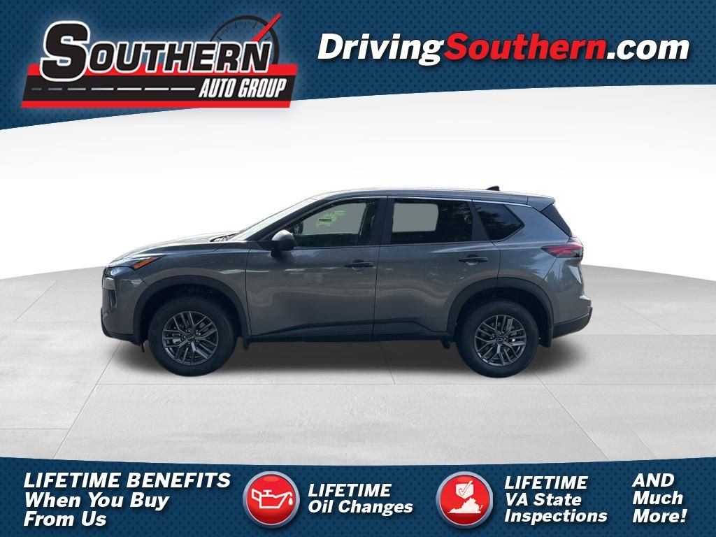 2026 Nissan Rogue S's photo
