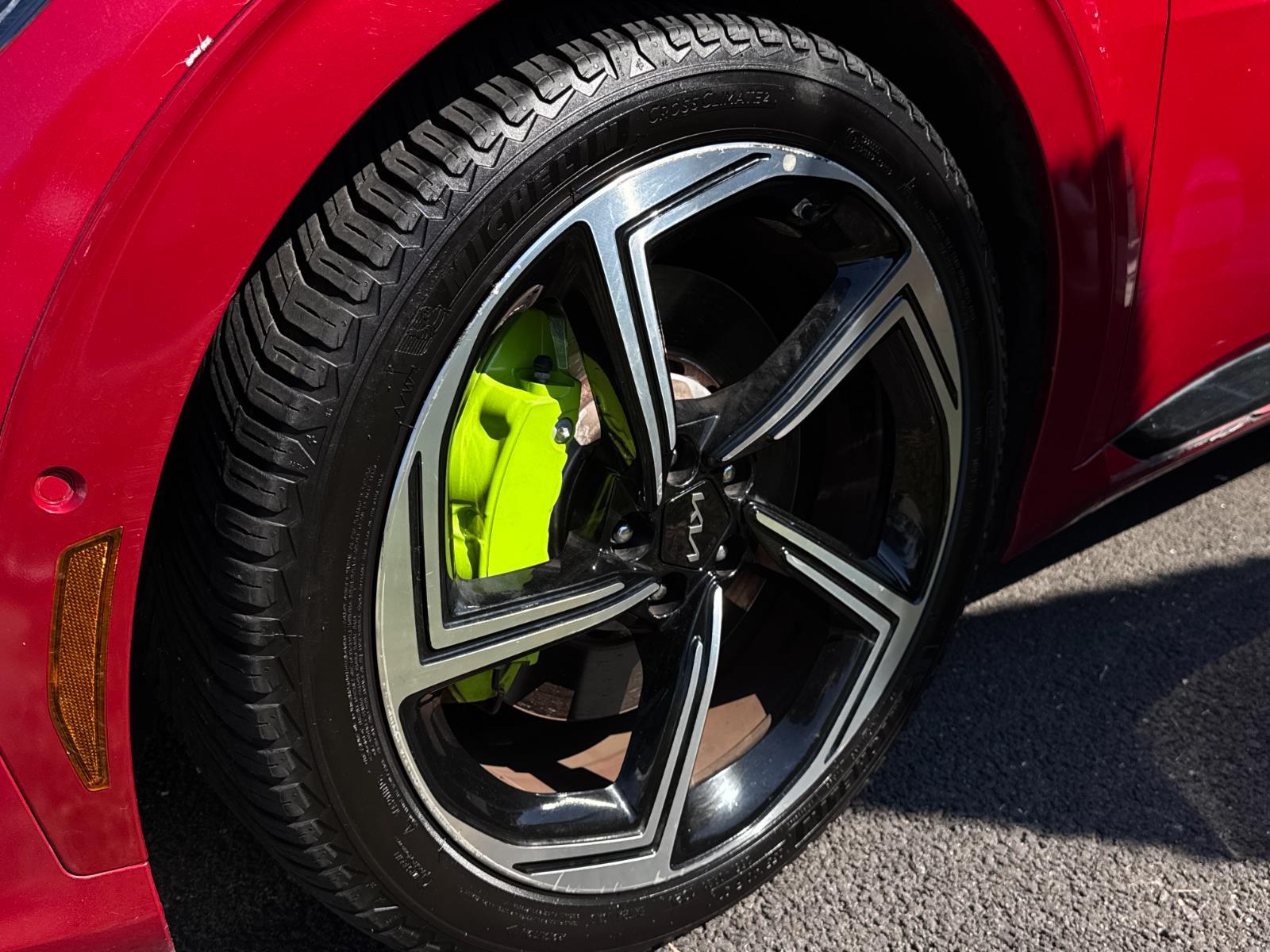 2023 Kia EV6 GT photo 11