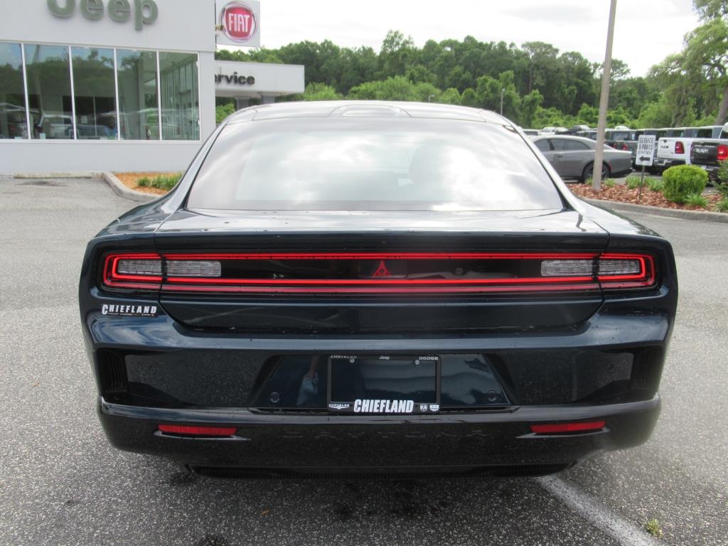 2025 Dodge Charger R/T photo 5