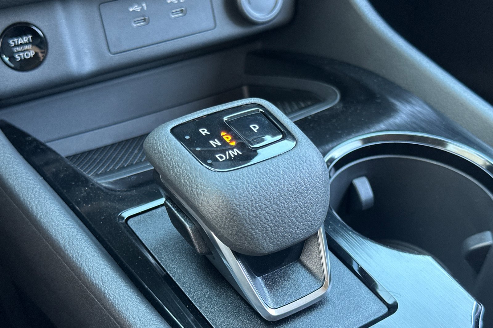 2026 Nissan Rogue SV photo 20
