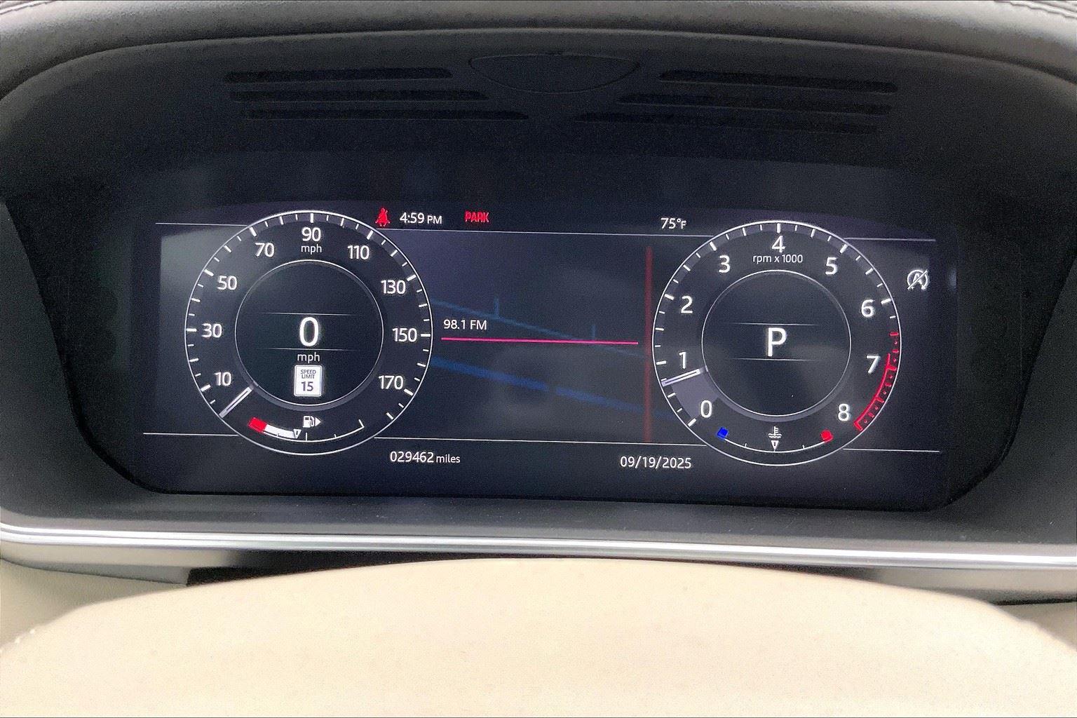 2021 Land Rover Range Rover Autobiography photo 17