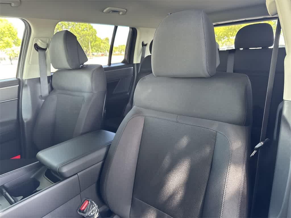2026 Hyundai Santa Fe SE photo 13