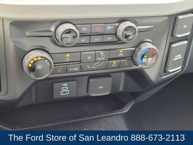 2026 Ford F-250 photo 18