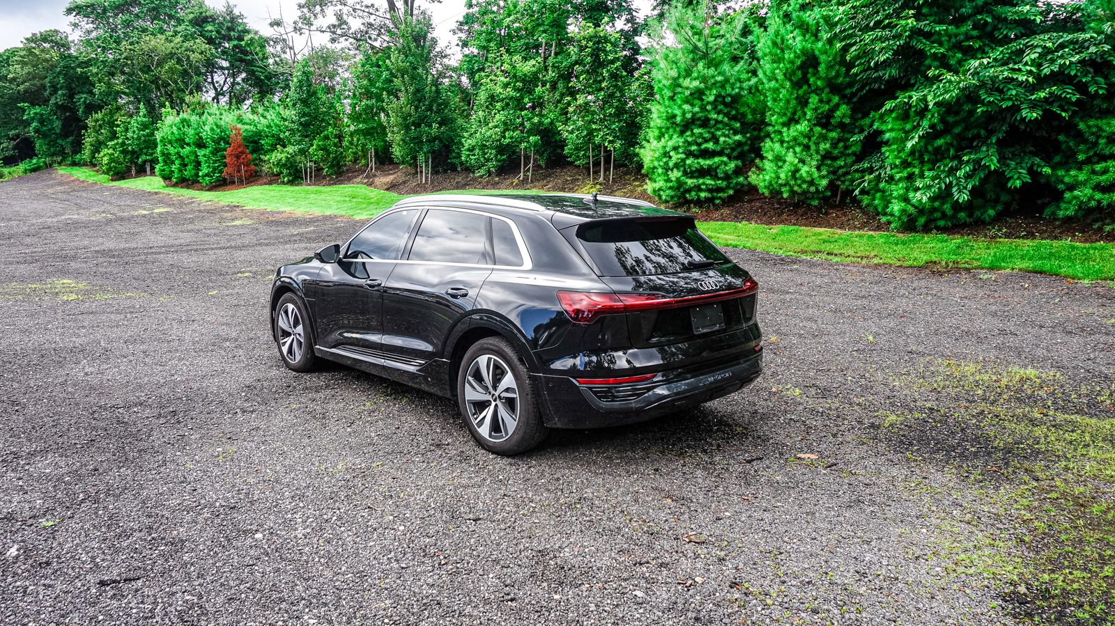2024 Audi Q8 E-tron Premium Plus photo 4