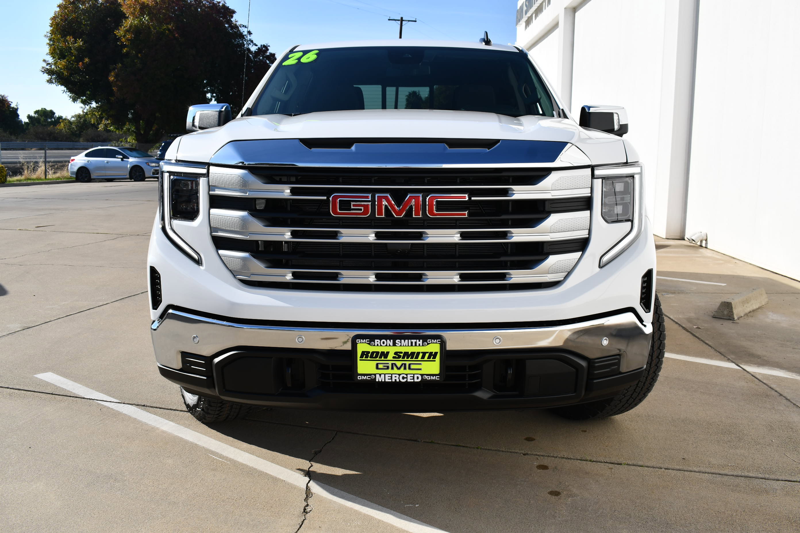 2026 Gmc Sierra 1500 SLE photo 3