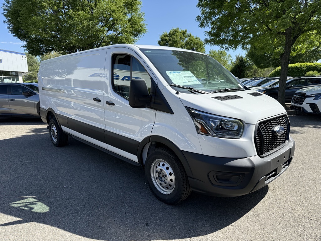2024 Ford Transit Cargo Van photo 4