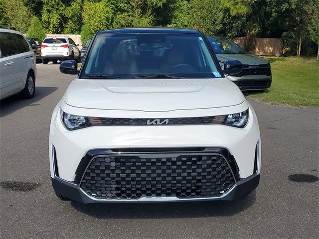 2025 Kia Soul EX photo 2