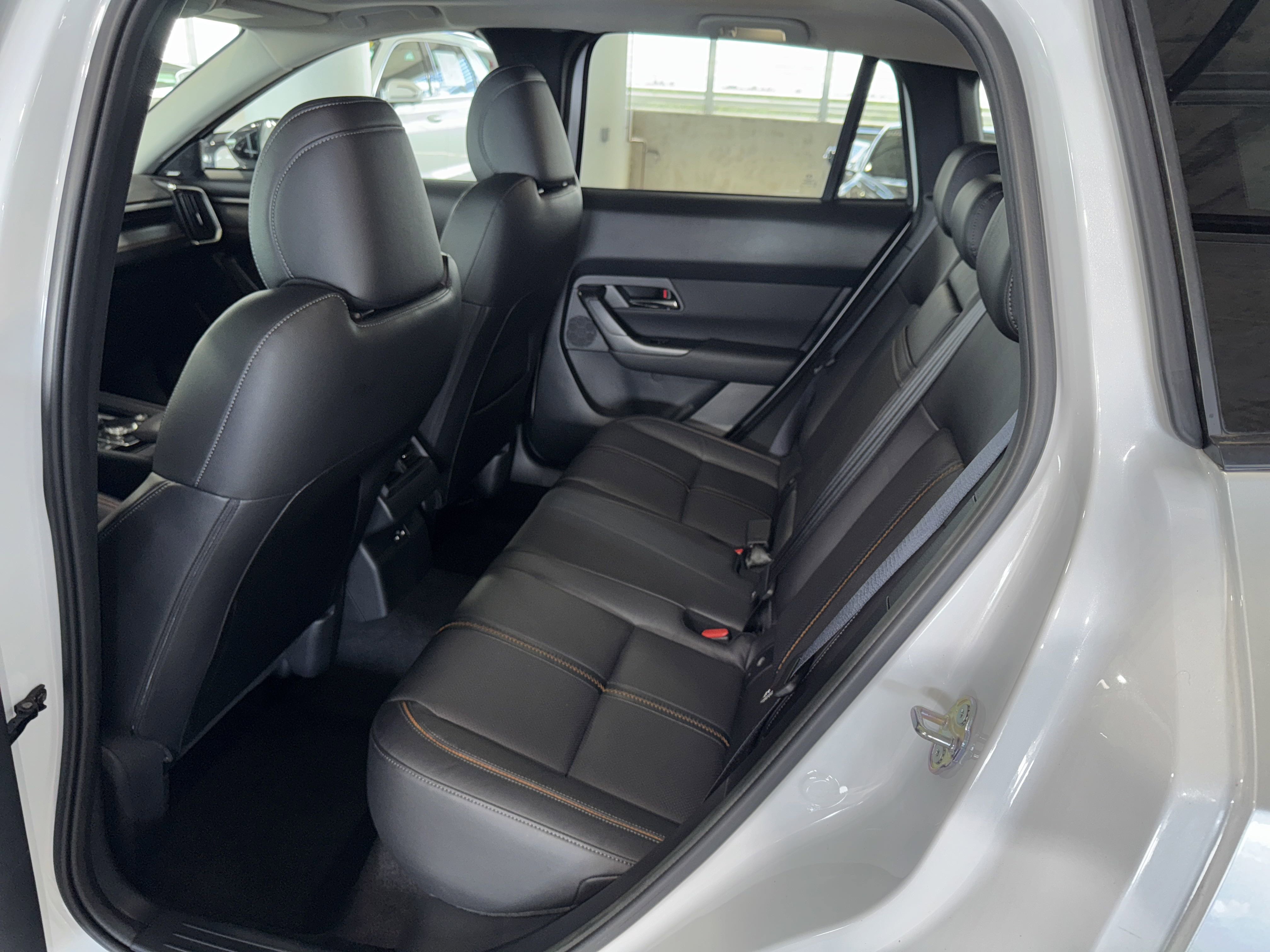 2023 Mazda CX-50 2.5 Premium Plus photo 12