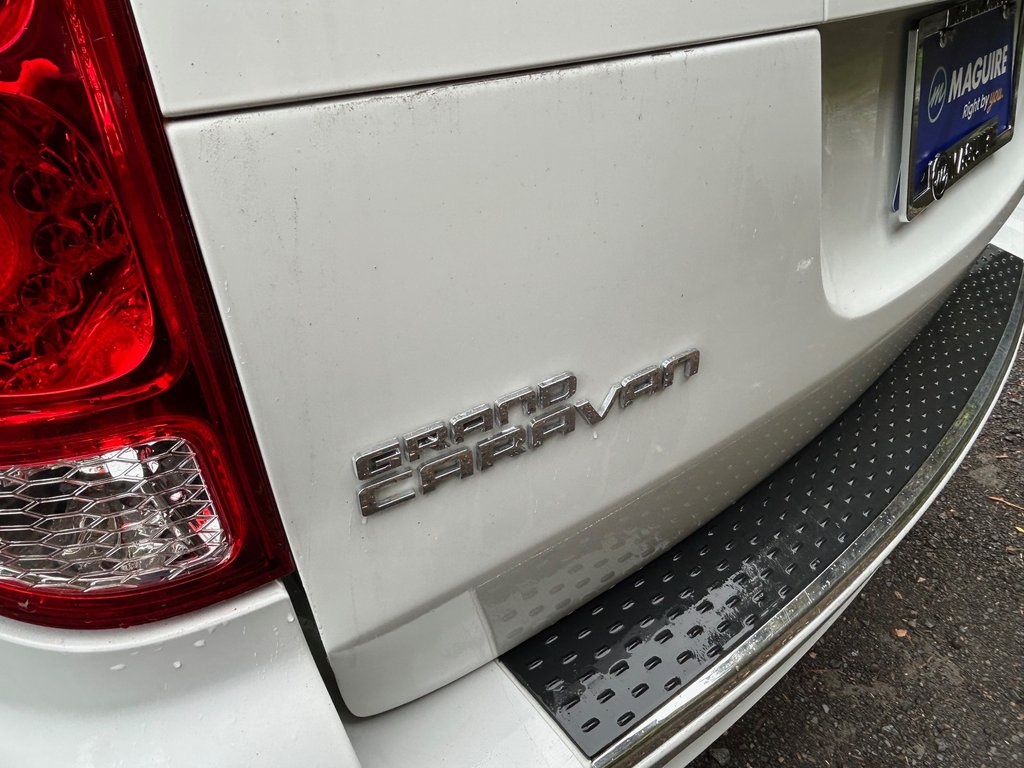 2017 Dodge Grand Caravan SE photo 5
