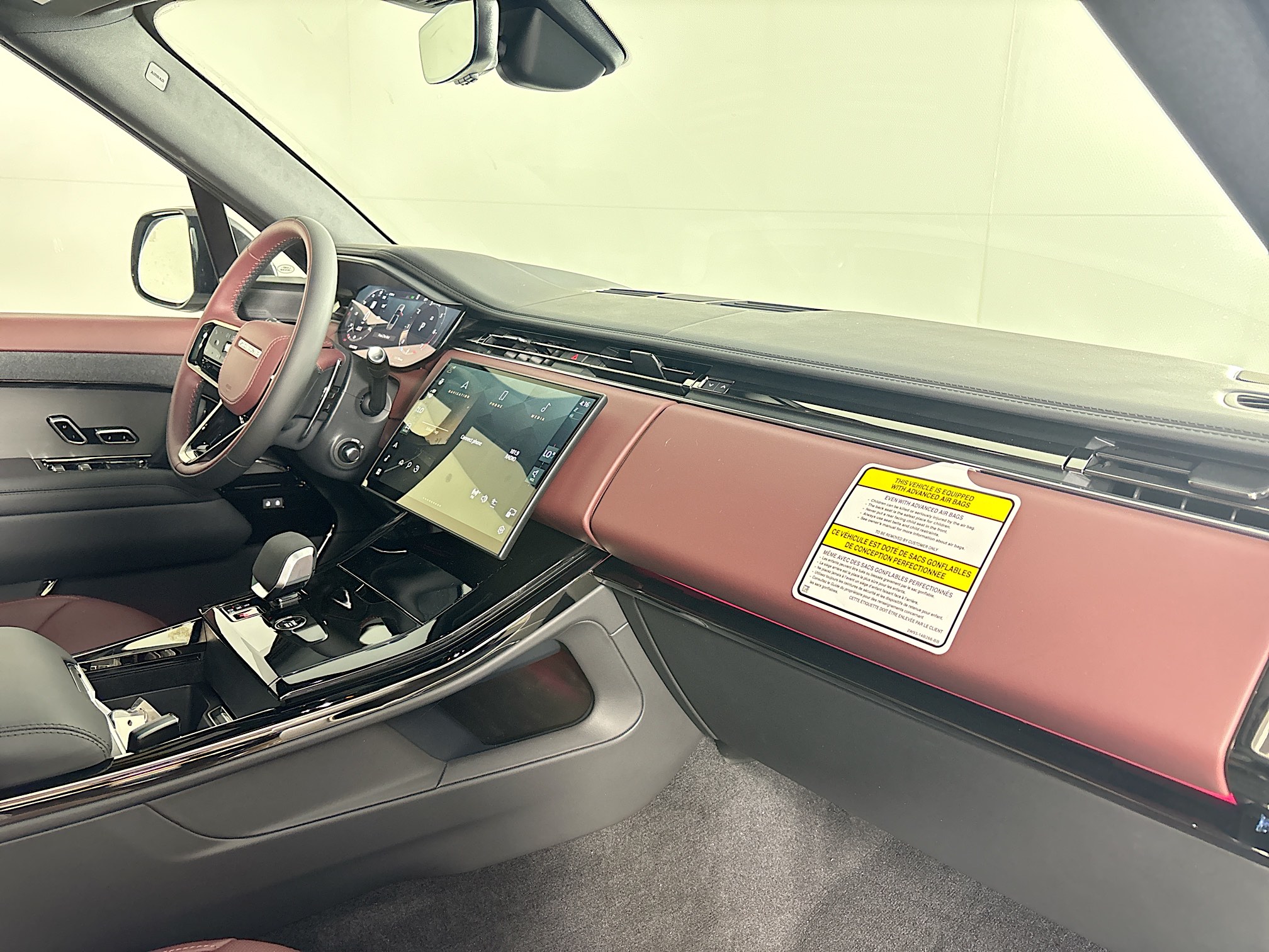2025 Land Rover Range Rover Sport SE photo 26