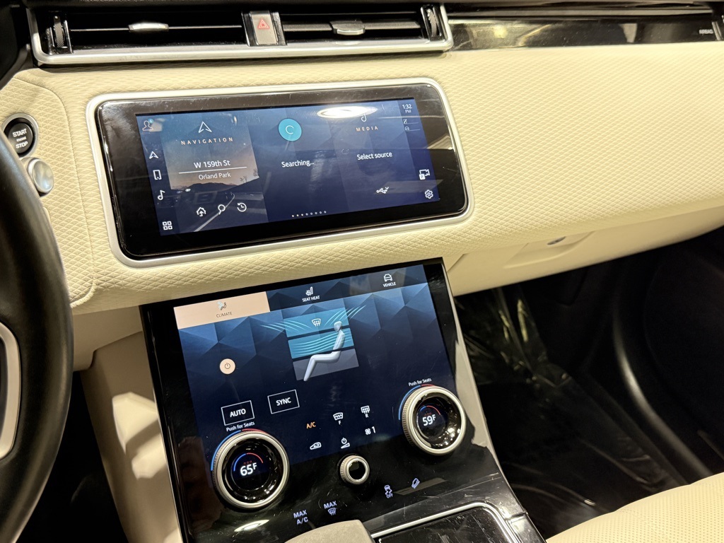 2023 Land Rover Range Rover Velar R-Dynamic S photo 14