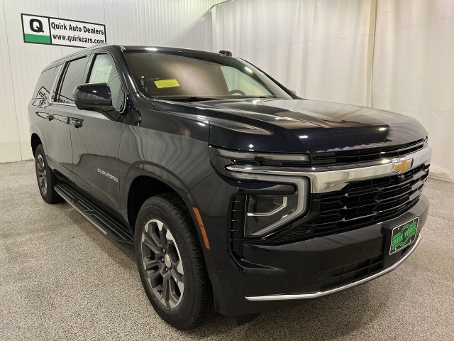 2025 Chevrolet Suburban LS
