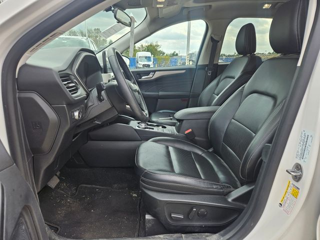 2021 Ford Escape SEL photo 4