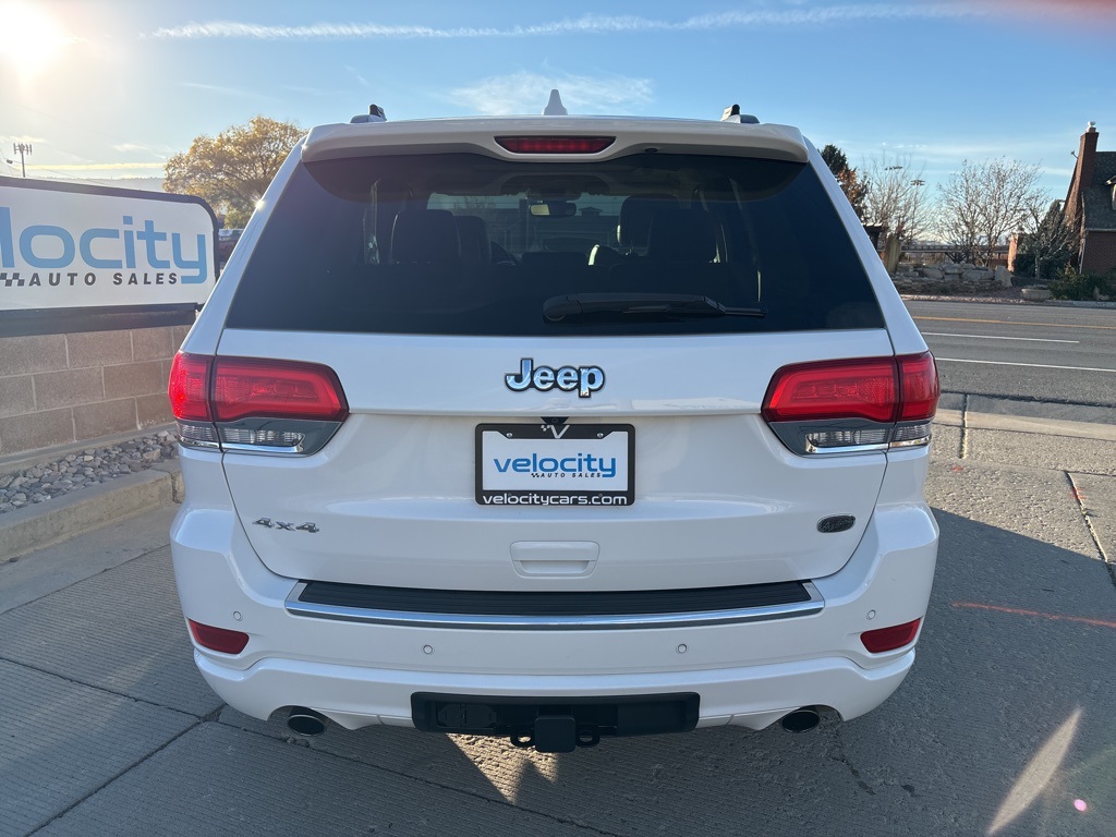 2017 Jeep Grand Cherokee Overland photo 4