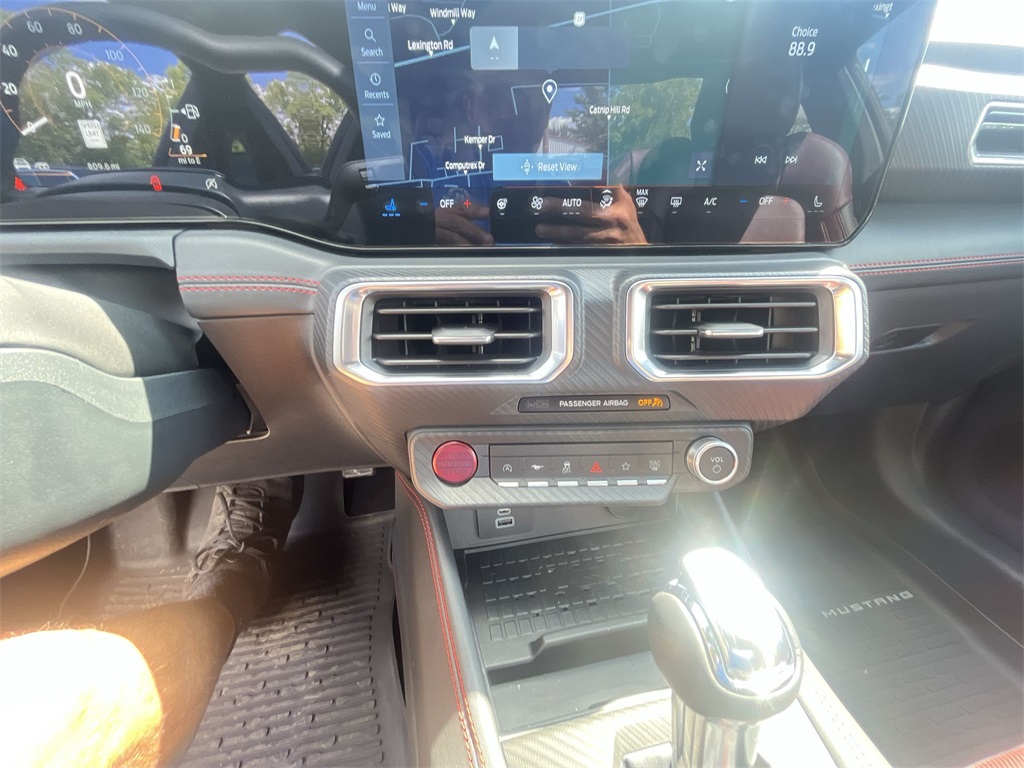 2024 Ford Mustang EcoBoost Premium photo 17