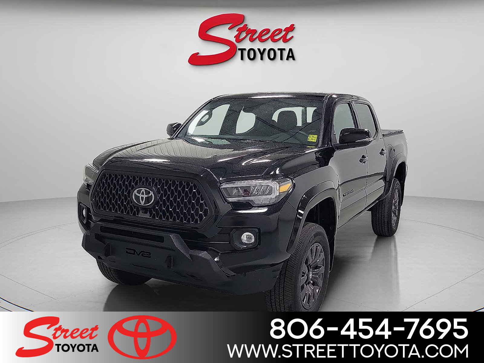2023 Toyota Tacoma Limited's photo