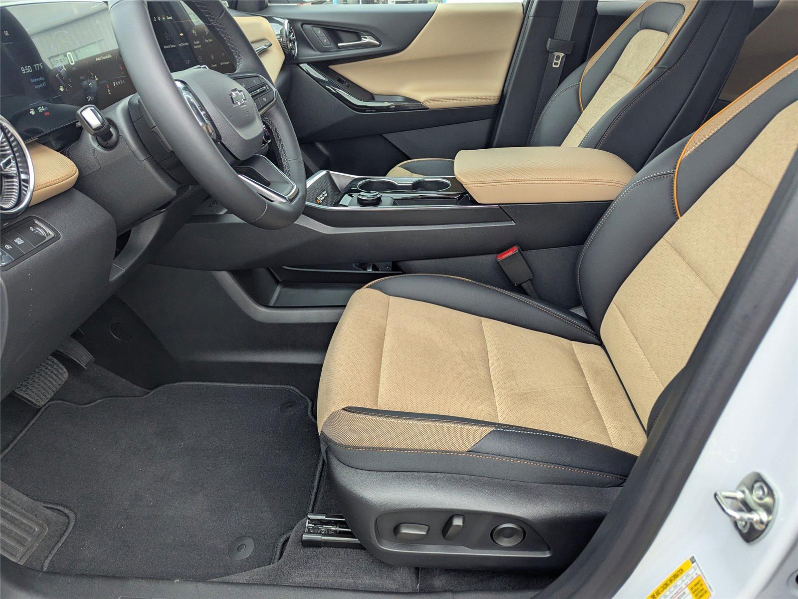2026 Chevrolet Equinox ACTIV photo 18