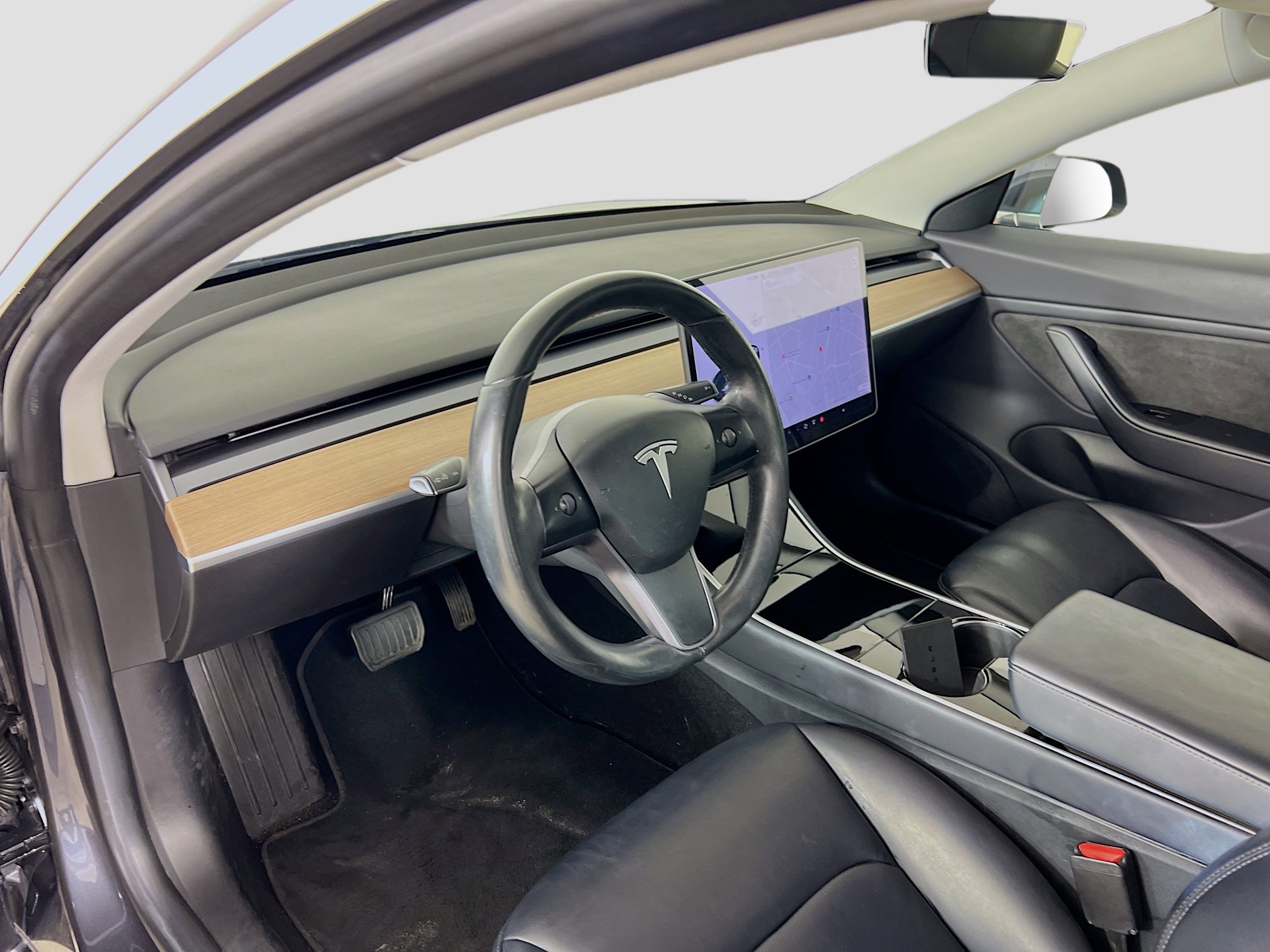 2018 Tesla Model 3 Long Range photo 9
