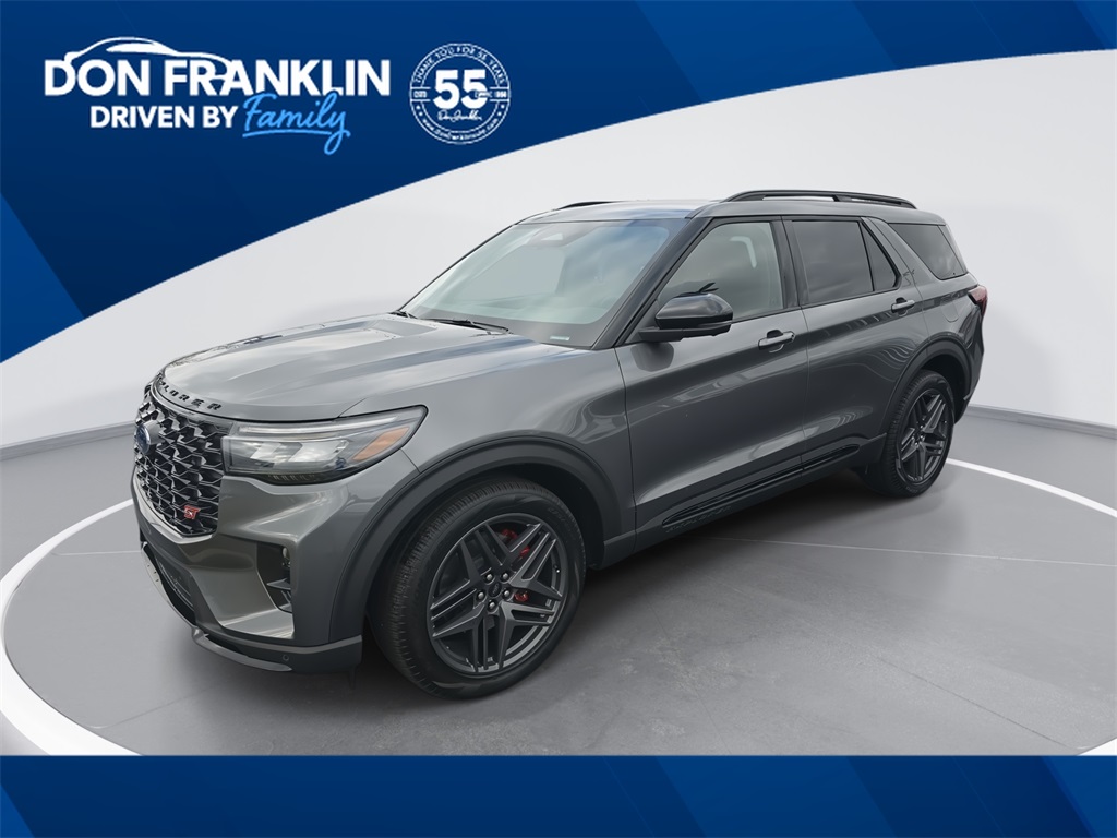 2026 Ford Explorer ST's photo