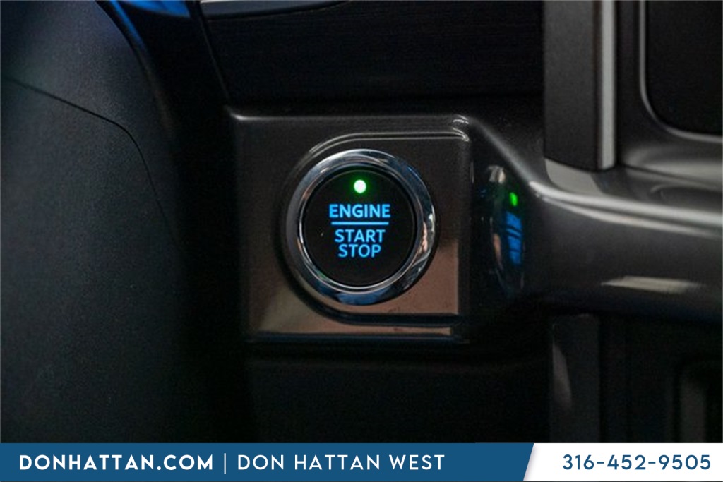 2022 Ford F-150 XLT photo 13