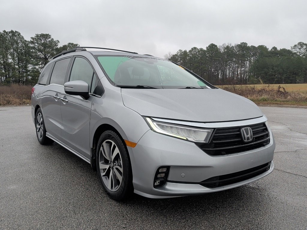 2022 Honda Odyssey Touring's photo