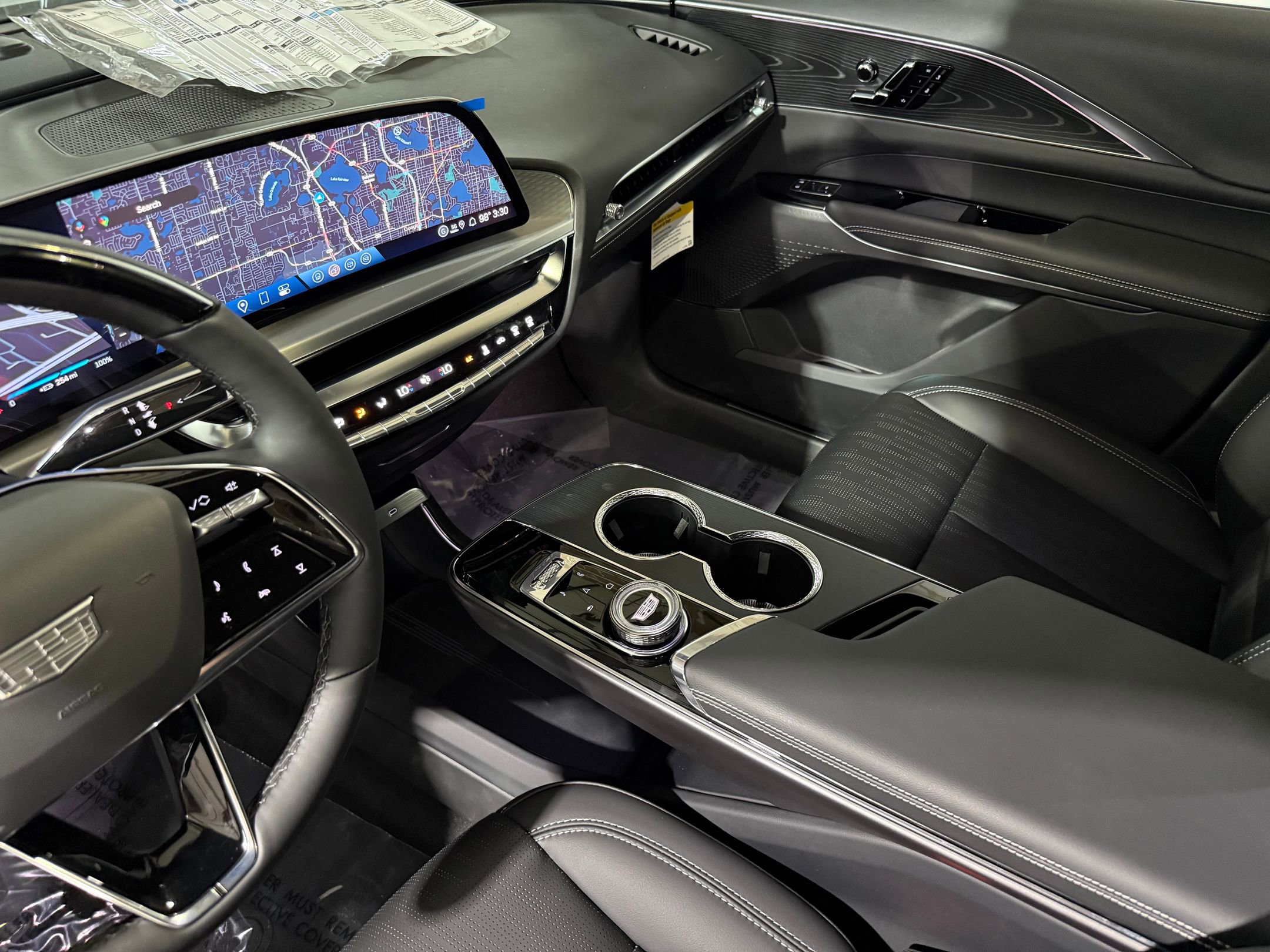 2026 Cadillac Lyriq Sport photo 27