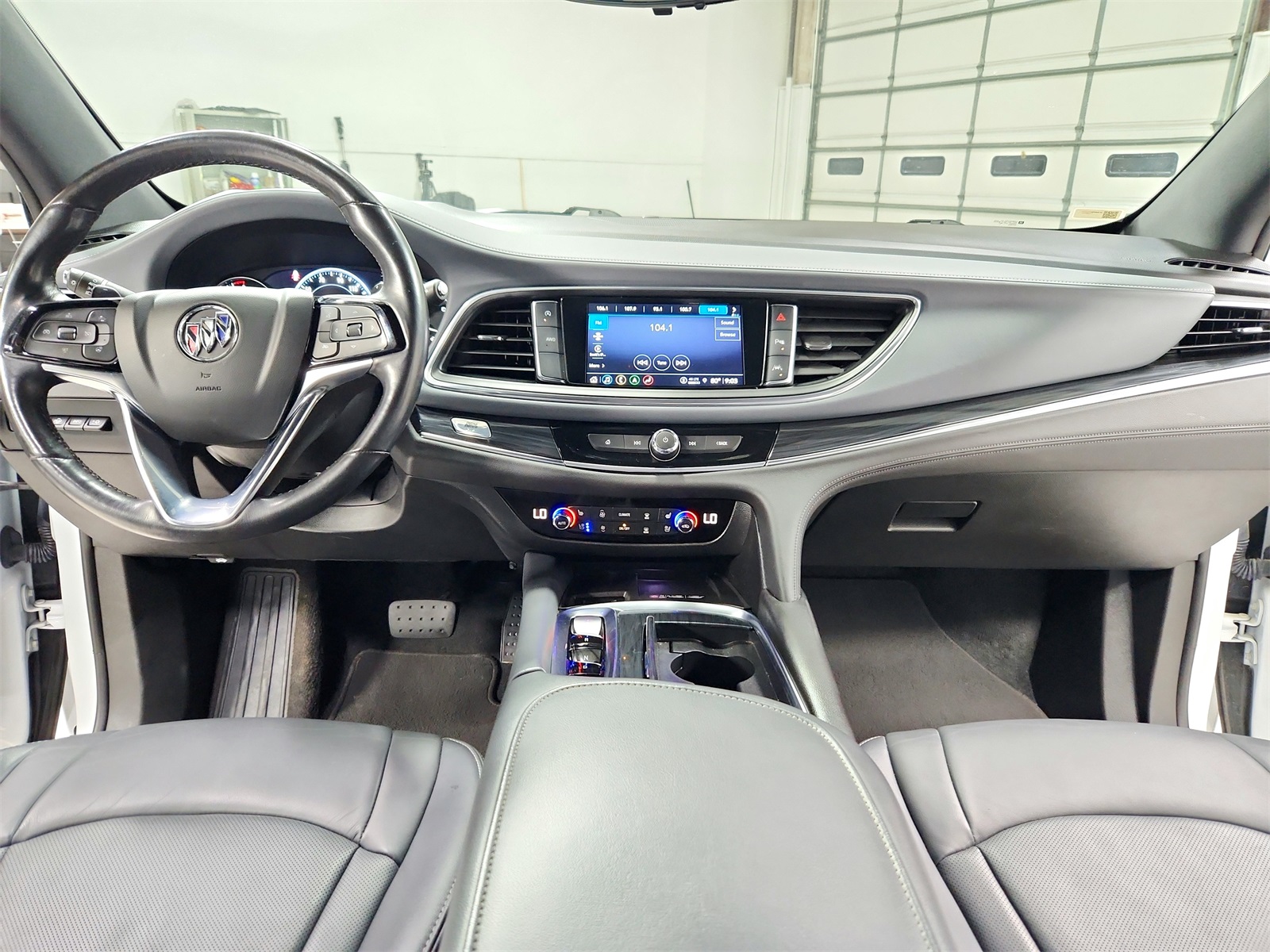 2024 Buick Enclave Premium photo 26