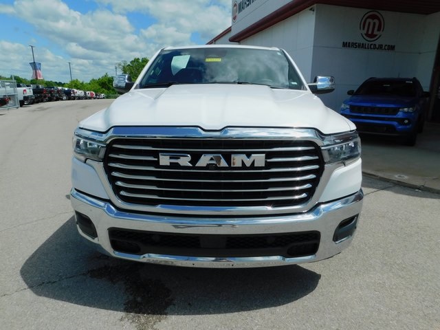 2025 Ram 1500 Laramie photo 3