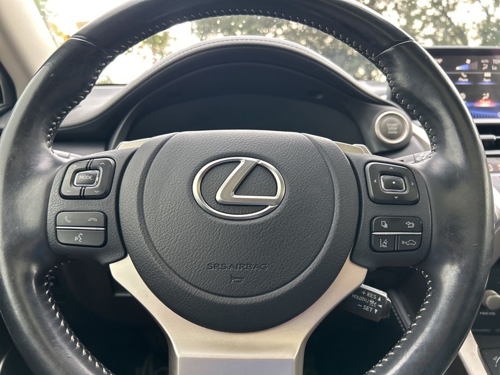 2021 Lexus NX 300 photo 17