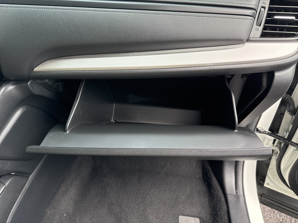 2017 Honda CR-V LX photo 29