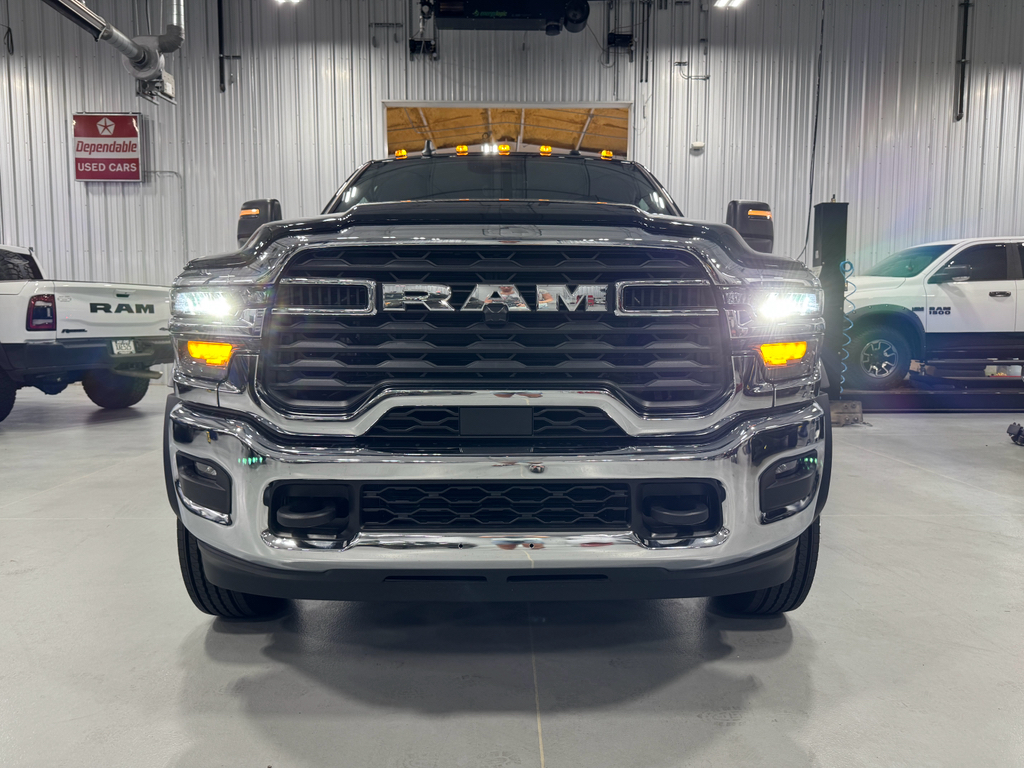 2025 Ram 4500 Tradesman photo 15