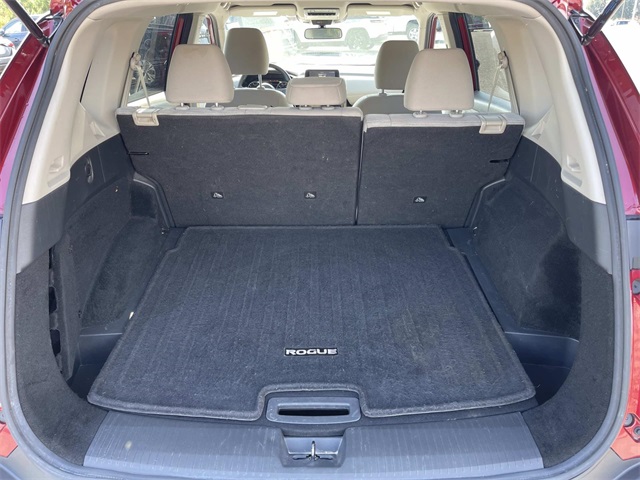 2021 Nissan Rogue SV photo 11