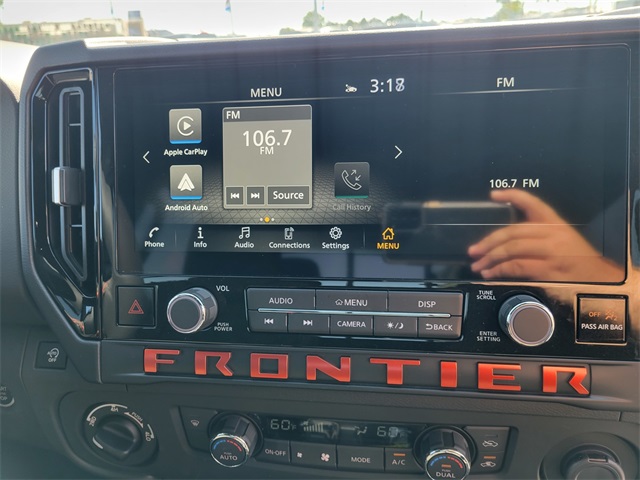 2025 Nissan Frontier PRO-4X photo 21