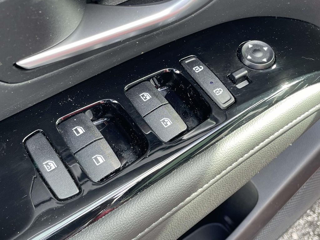 2023 Hyundai Tucson Limited photo 3