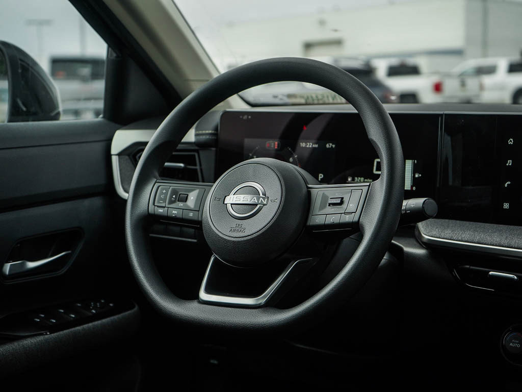 2026 Nissan Kicks SV photo 14