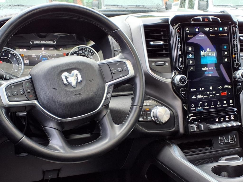 2022 Ram 1500 Laramie photo 8