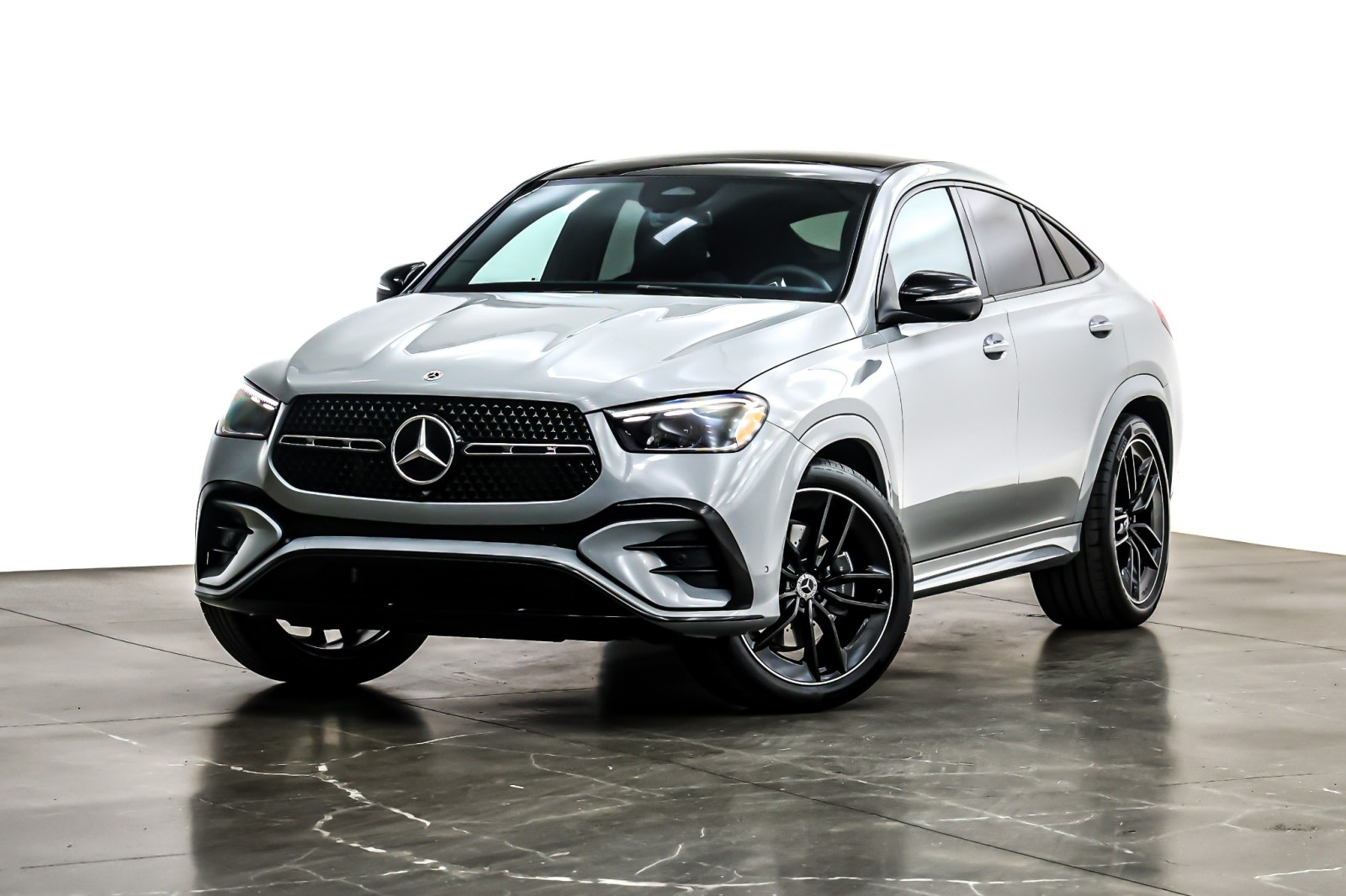 2026 Mercedes-Benz GLE Base's photo