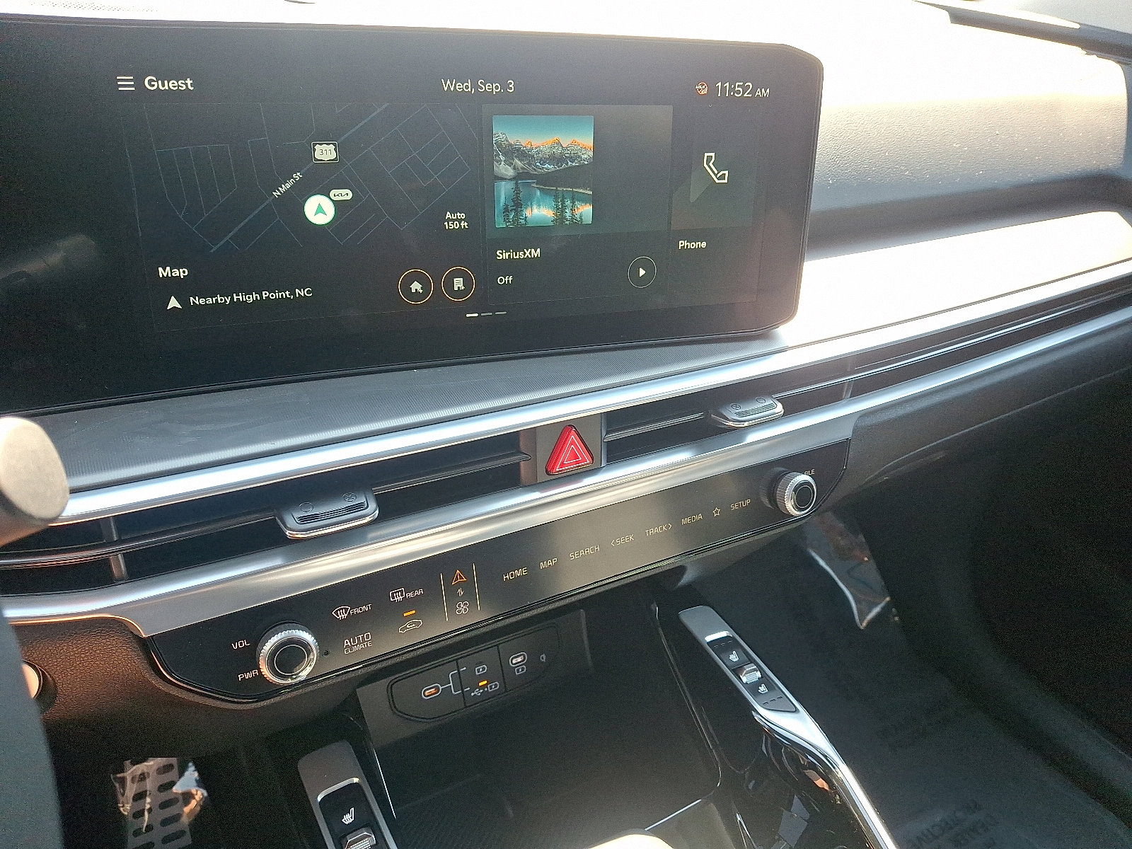 2025 Kia Sorento SX photo 7