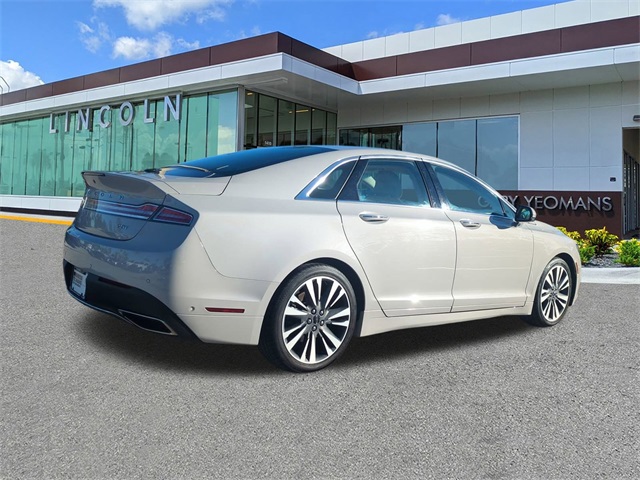 2019 Lincoln MKZ Reserve photo 4